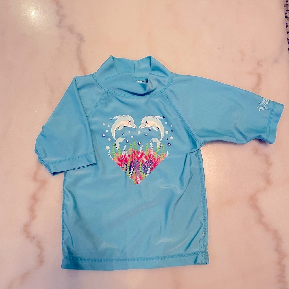 4/$15🍒 3T Kids Blue Swim Shirt with Dolphin Print